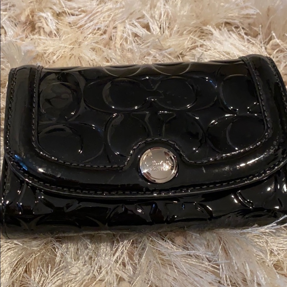 Coach Patent Leather logo wallet